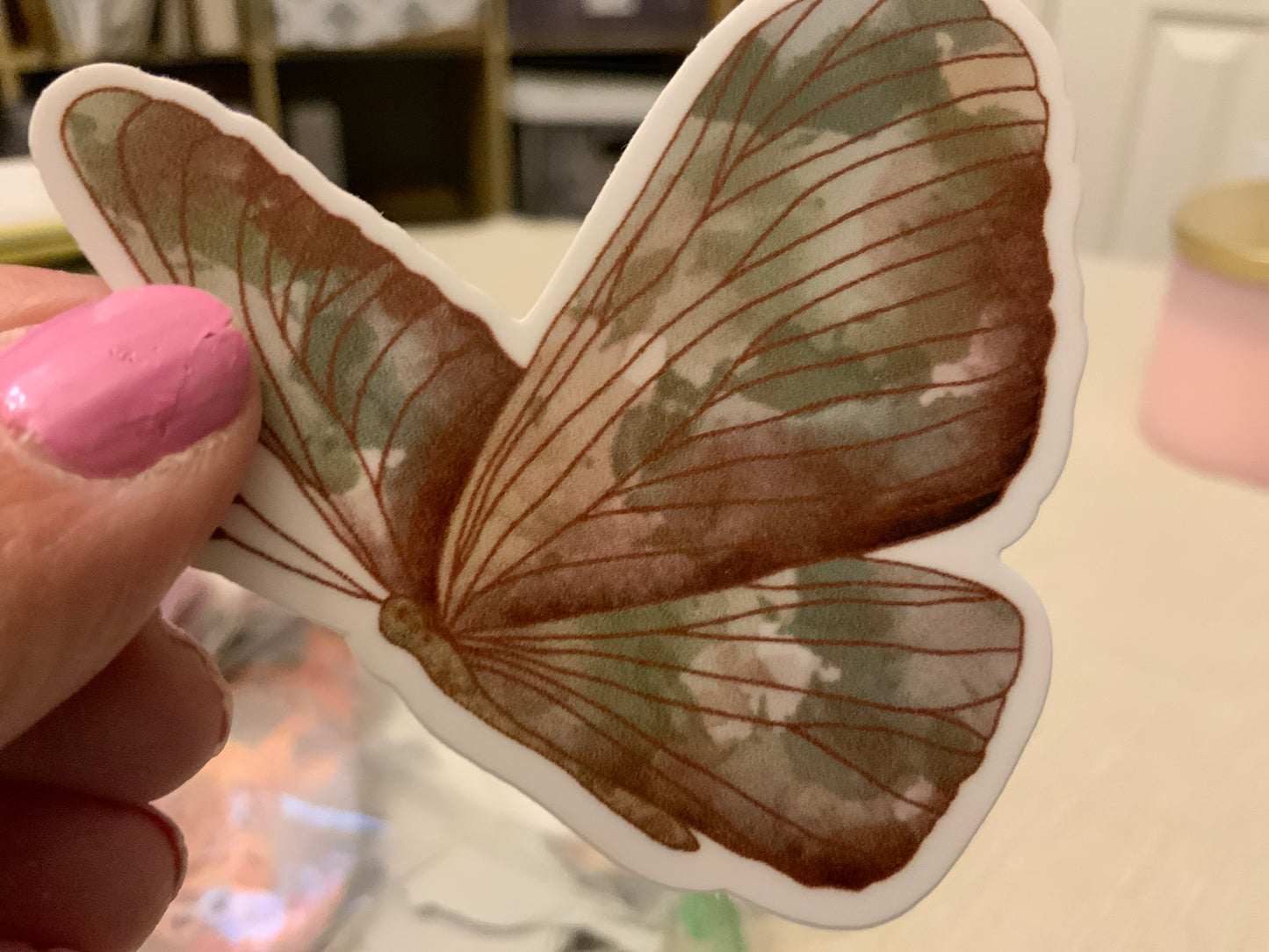 Camo butterfly brown veining